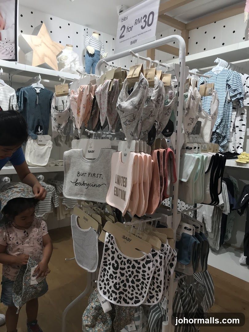 Baby Bibs Display