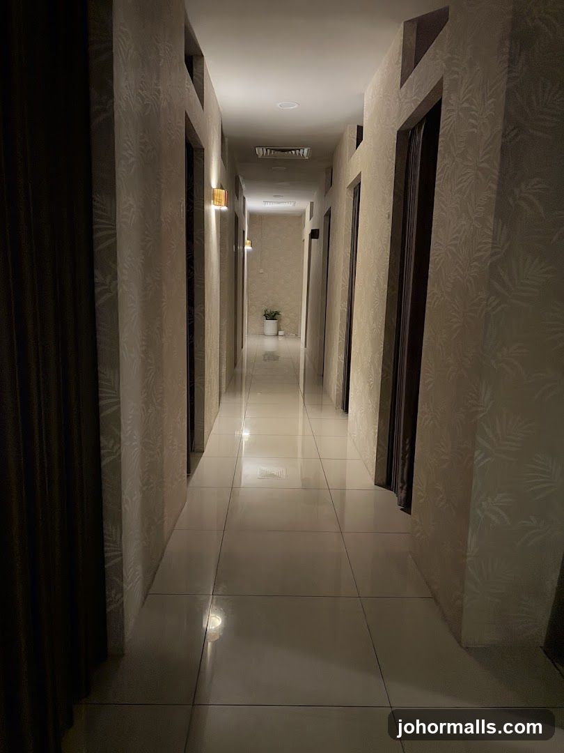 Spa Corridor