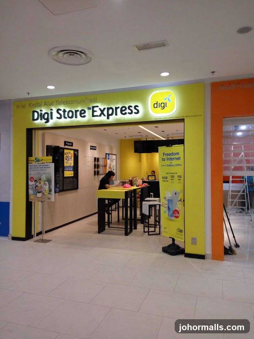 CelcomDigi Express Paradigm Mall, Johor