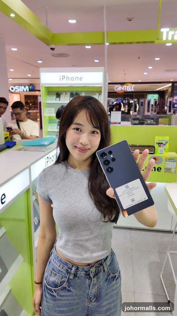 Woman holding a smartphone