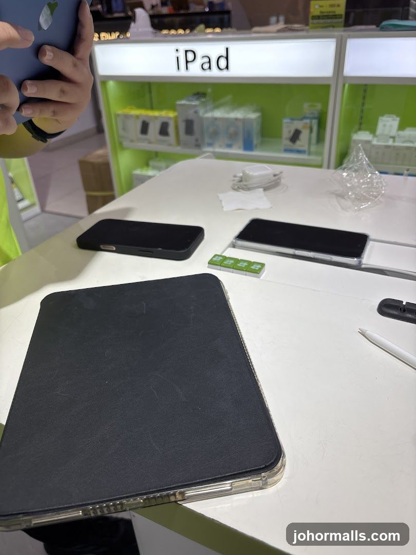 Electronics Store Display
