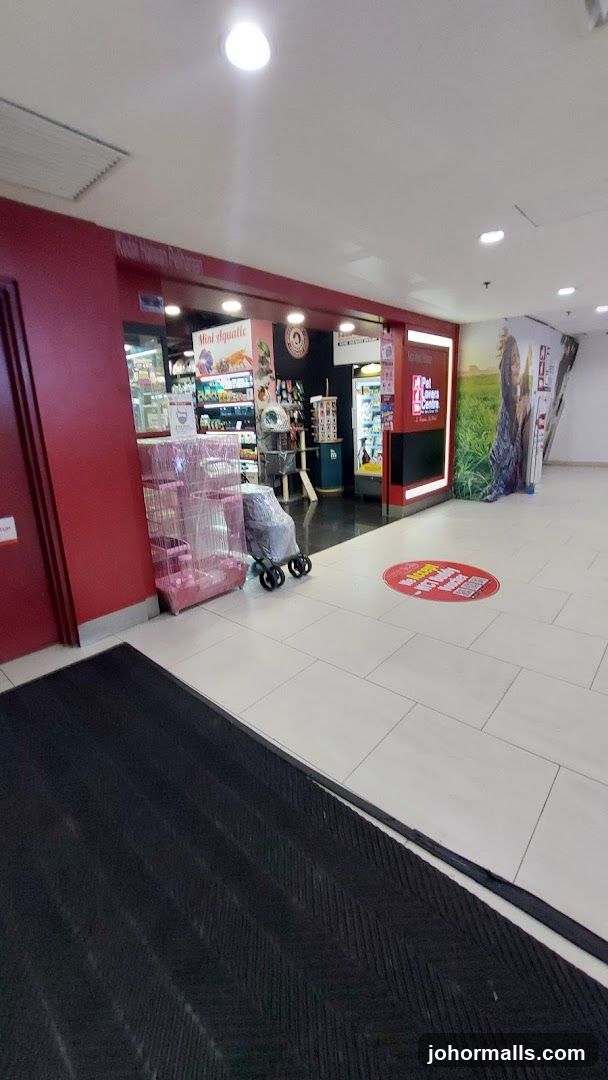 Pet Store Entrance