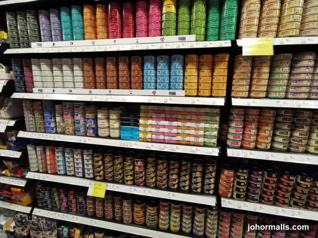 Canned Pet Food Aisles