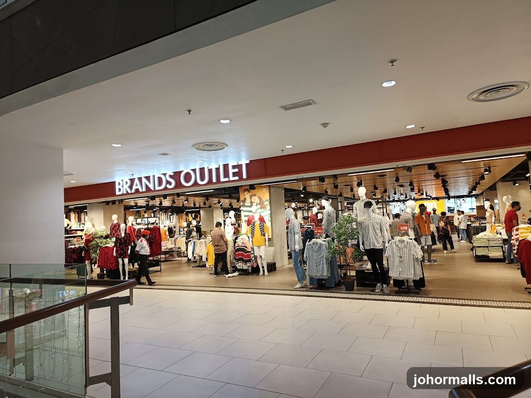 Brands Outlet Paradigm Mall JB