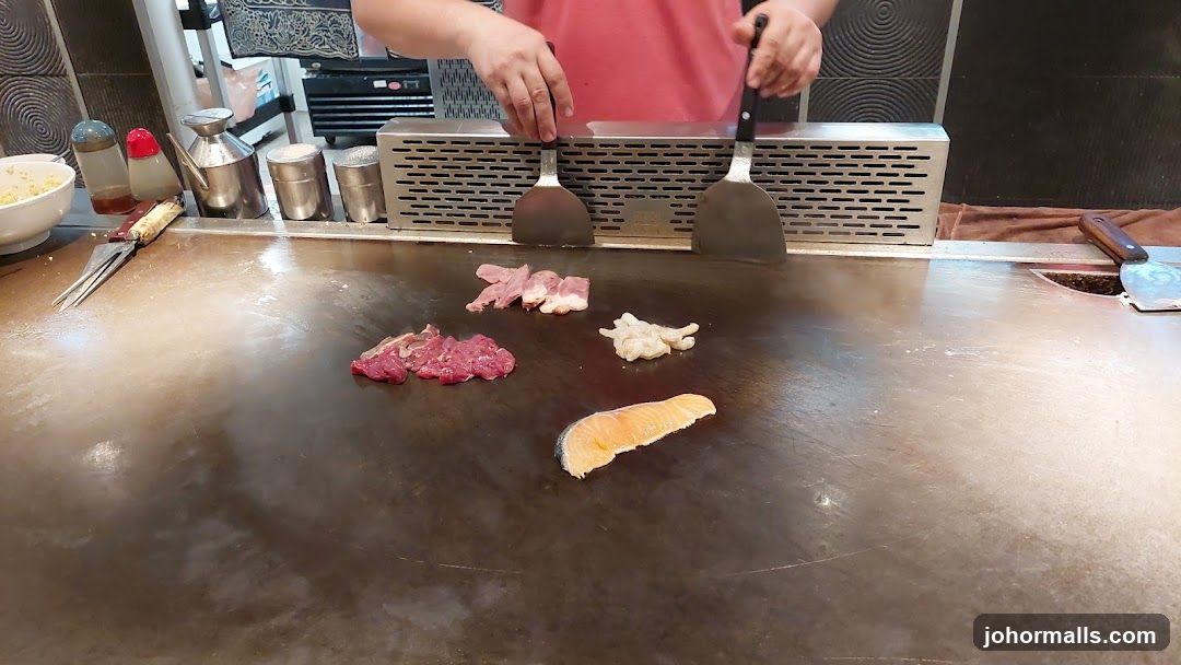 Teppanyaki Cooking