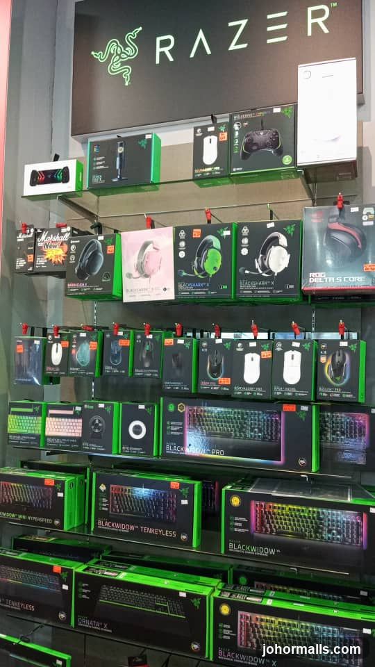 Razer Gaming Peripherals Display