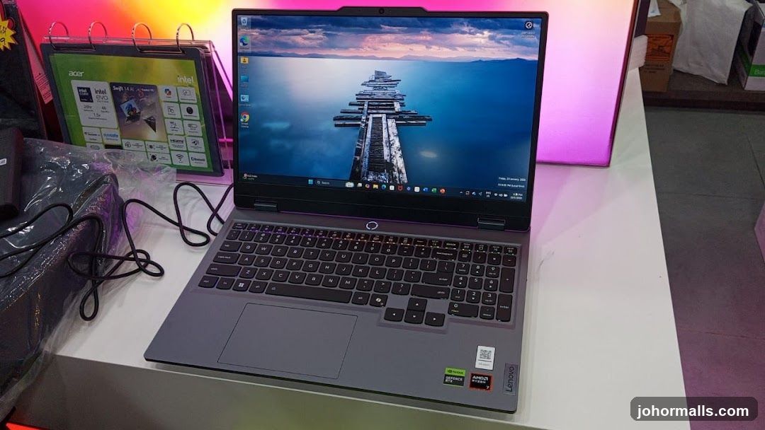 Laptop Display