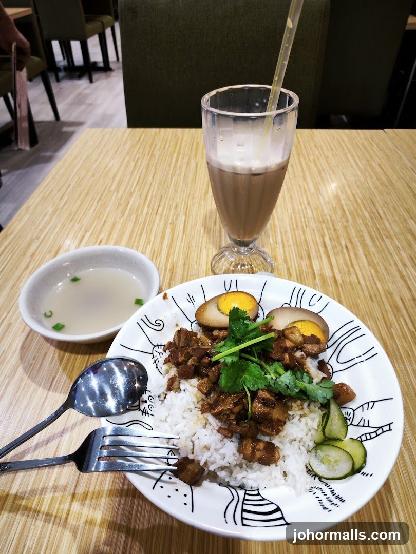 Braised Pork Rice with Egg and Drink