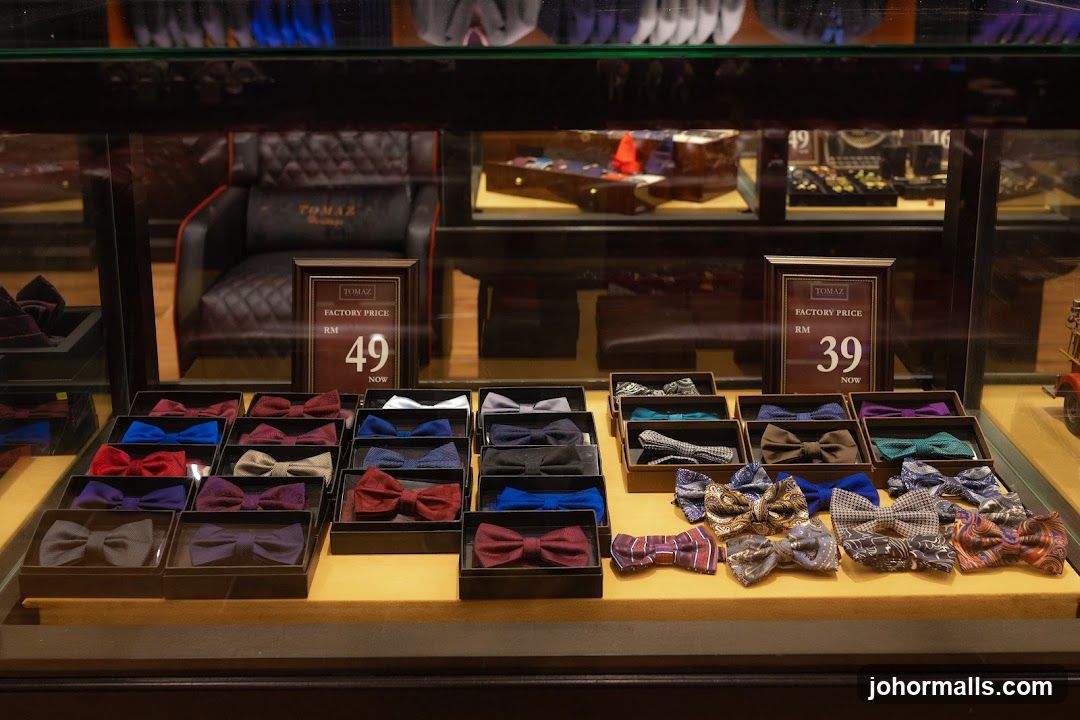 Bow Tie Display