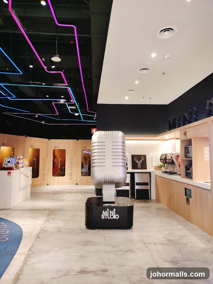 Mini Studio Interior