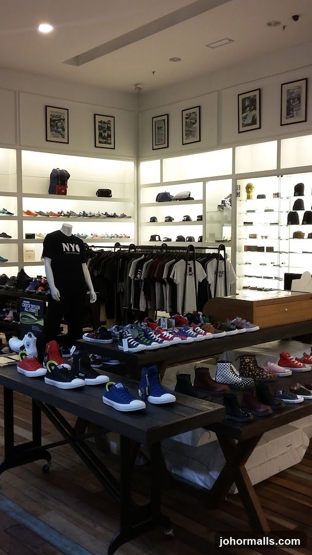 Shoe Store Display