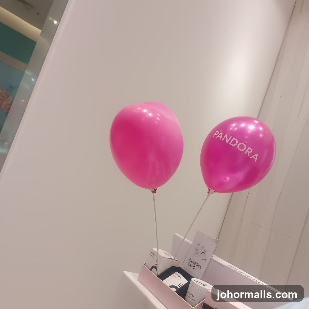 PANDORA AEON Tebrau City