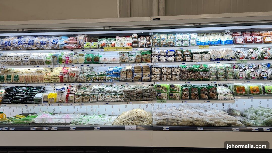 Refrigerated Produce and Packaged Goods