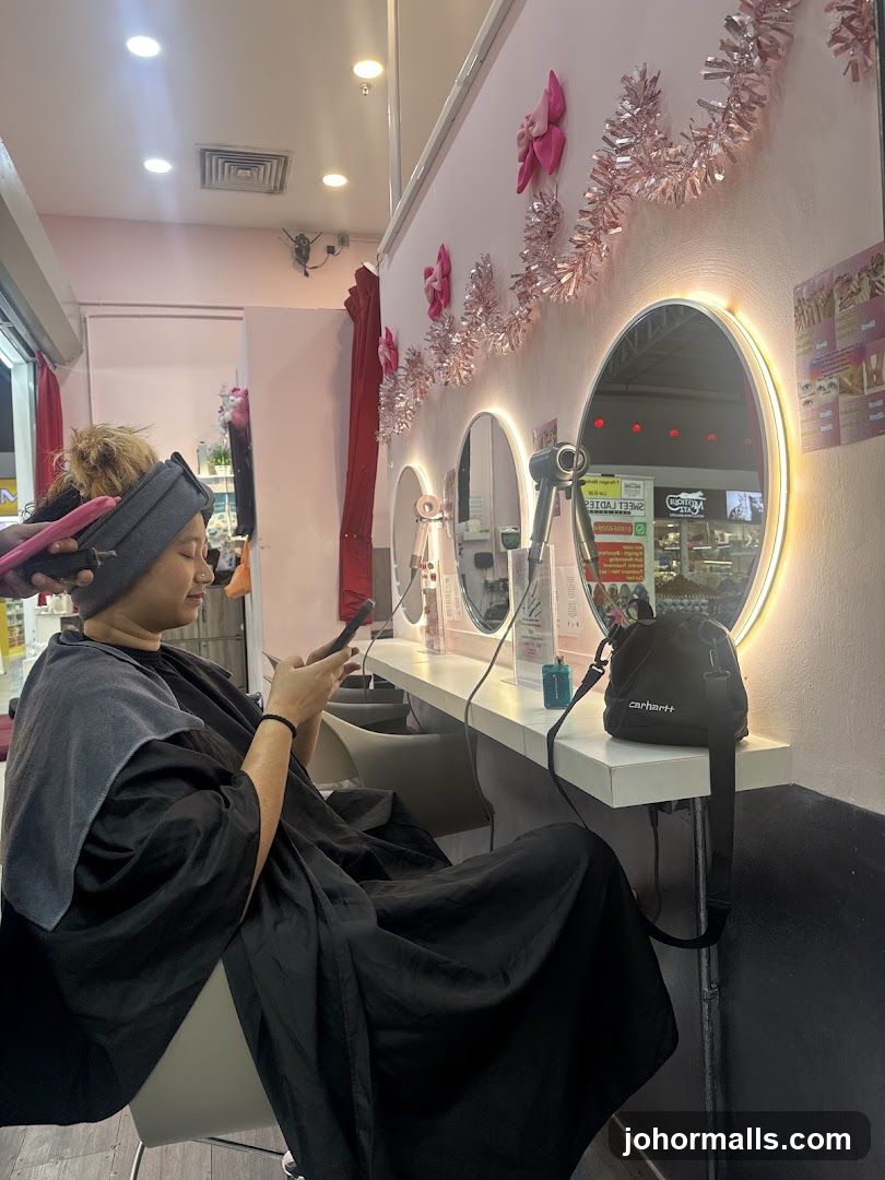 SWEET LADIES 18 HAIR SALON PARAGON JB