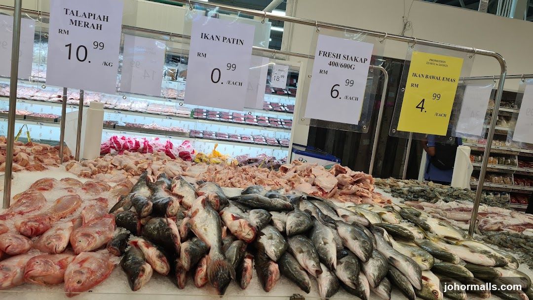 Fresh Seafood Display