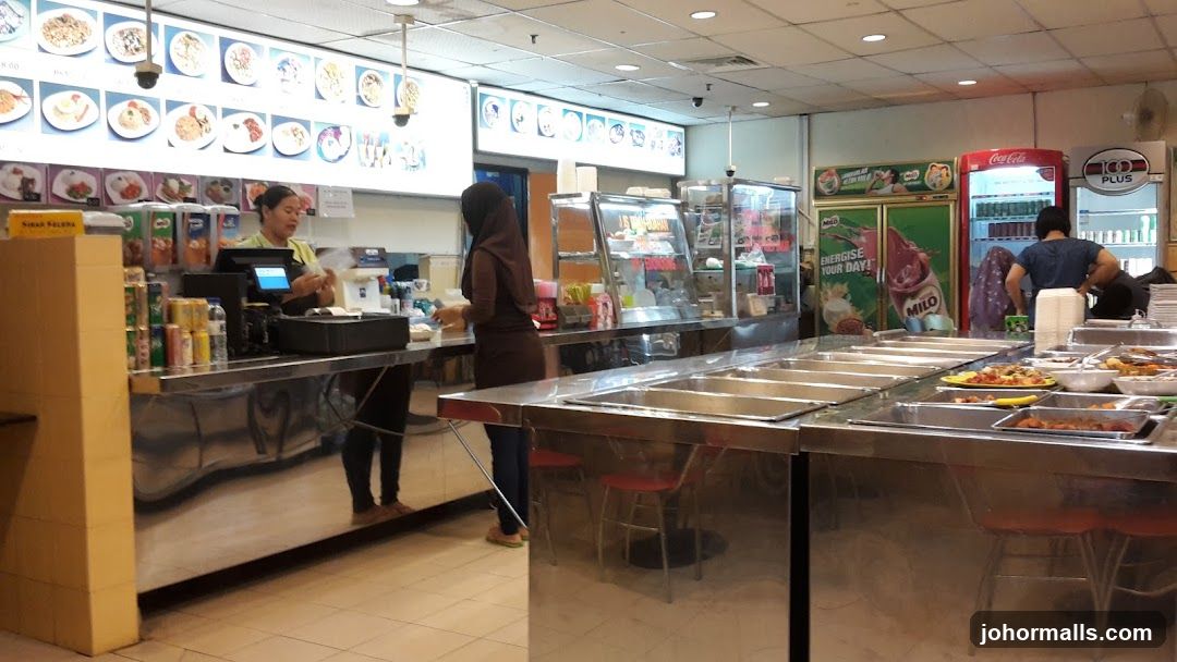 Food court serving area