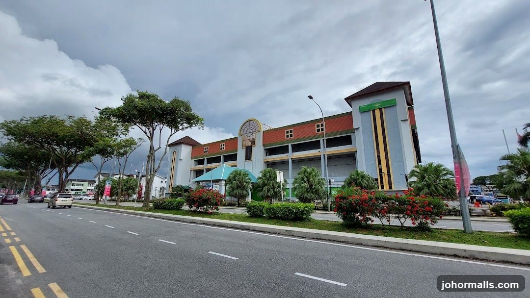 Giant Leisure Mall JB