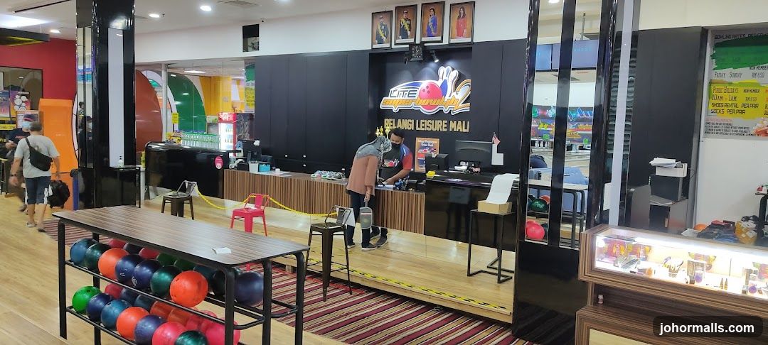 Bowling Alley Counter