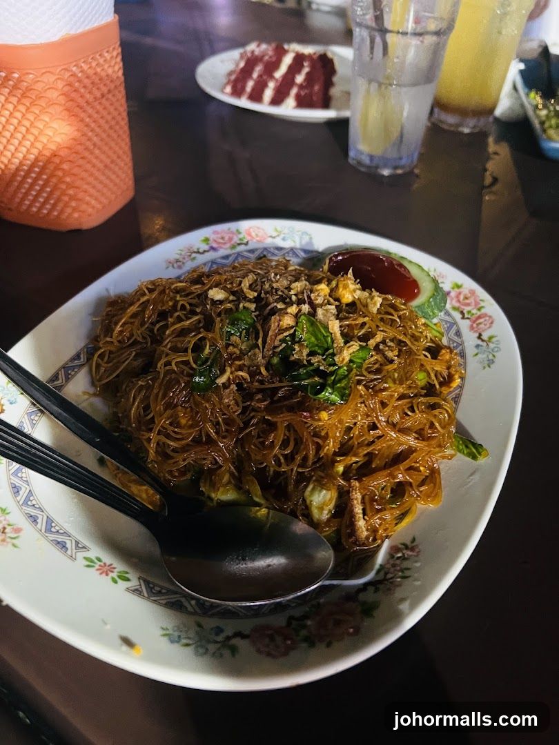 Noodles with Toppings