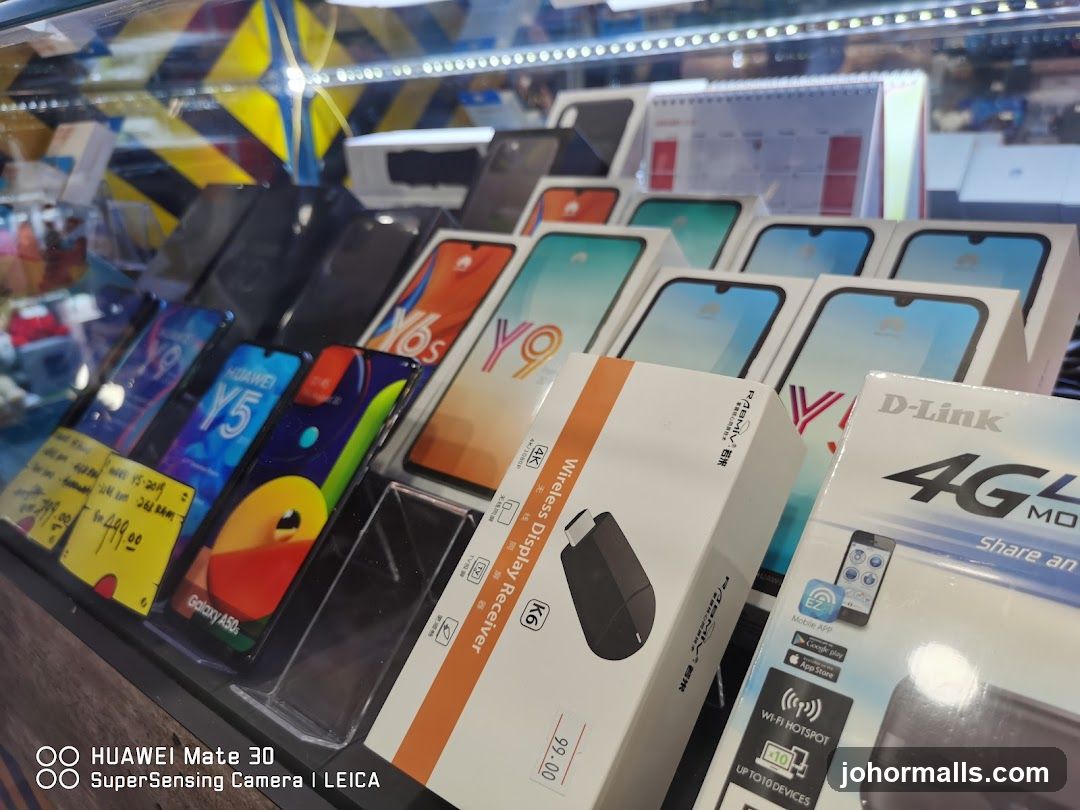 Mobile Phones and Accessories Display