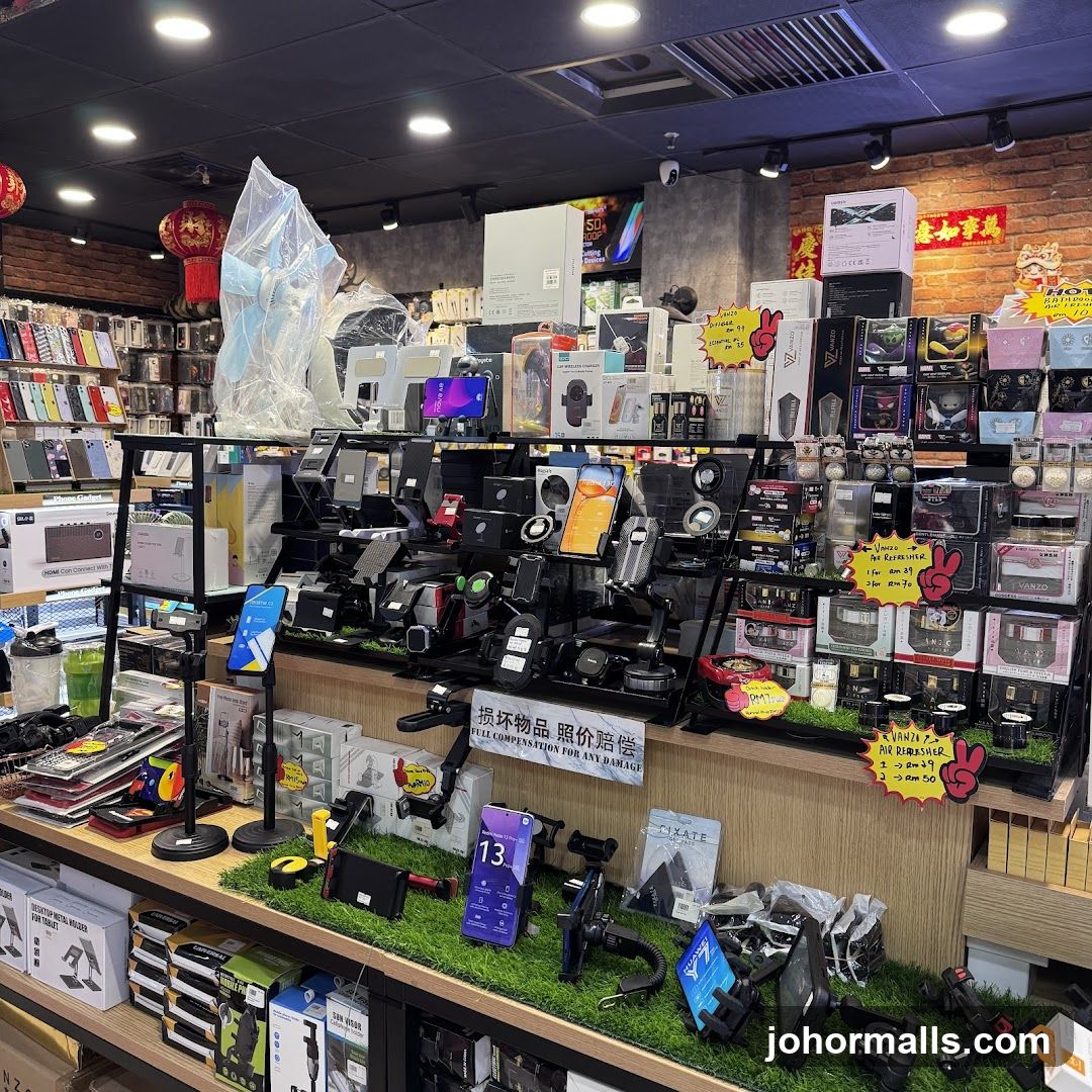Electronics Store Display