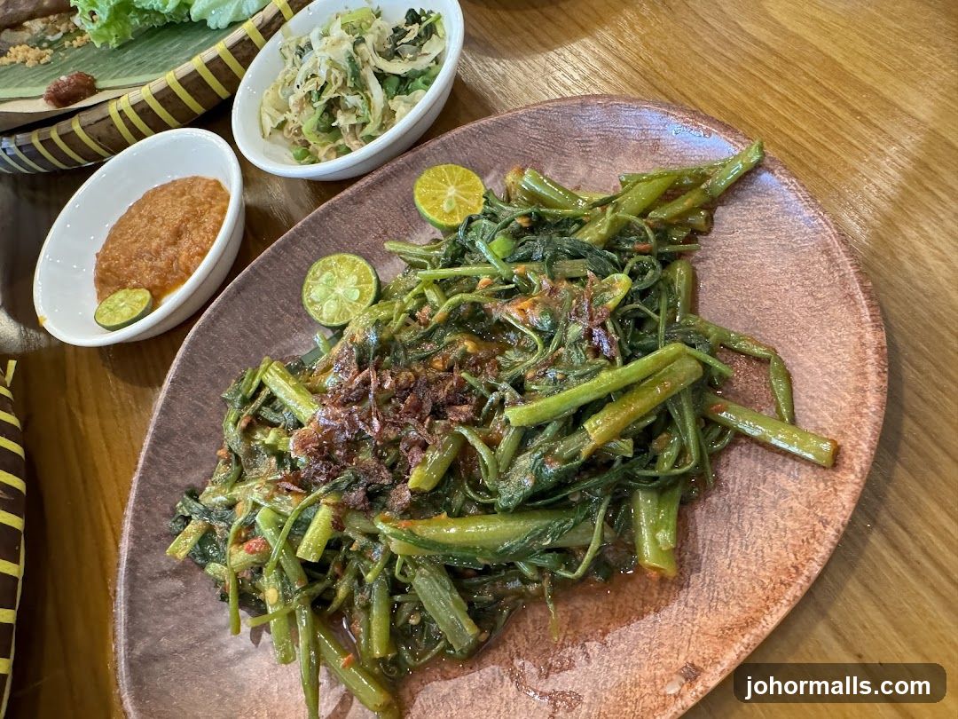 Stir-fried Water Spinach with Chili and Garlic