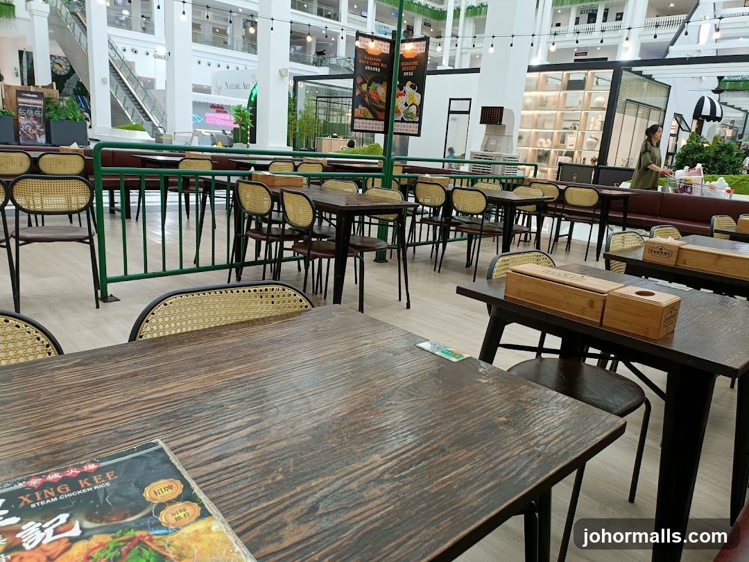 Restaurant Dining Area