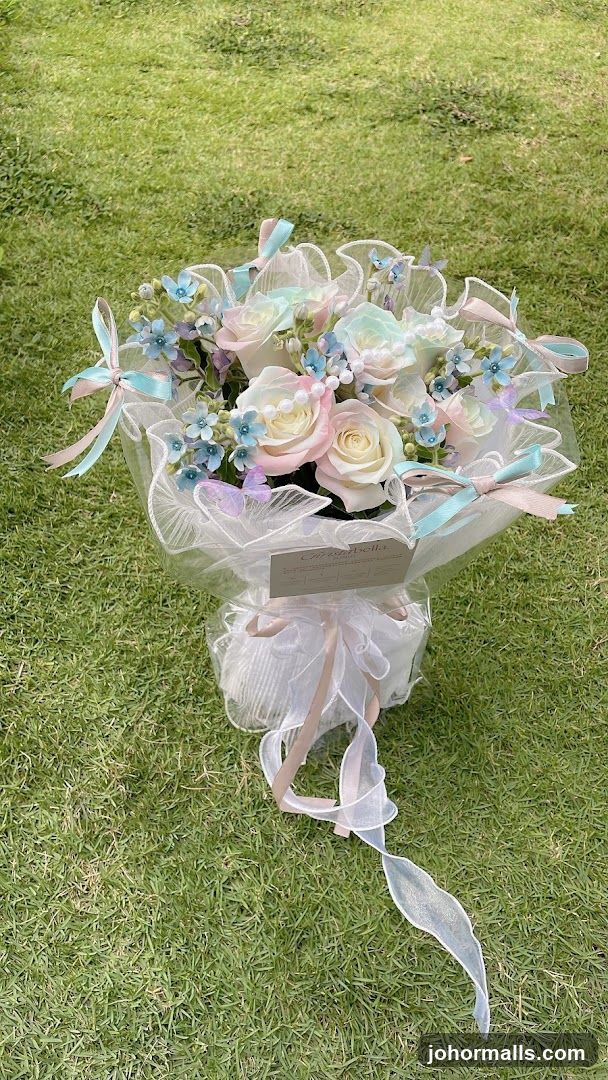 Pastel Rose Bouquet