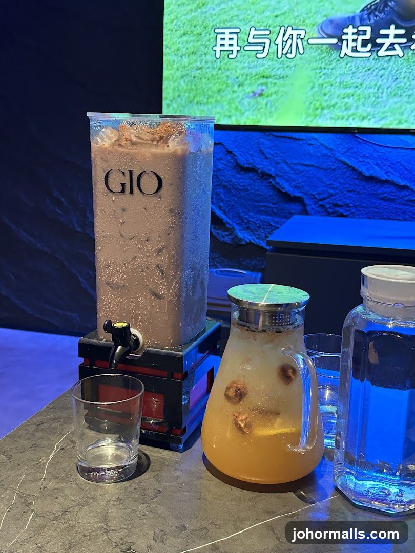 Beverage Dispenser and Pitcher