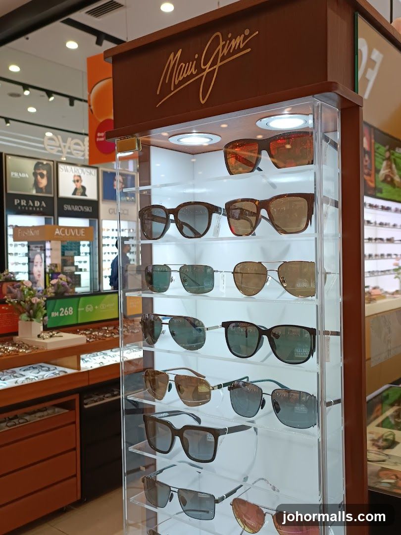 Maui Jim Sunglasses Display