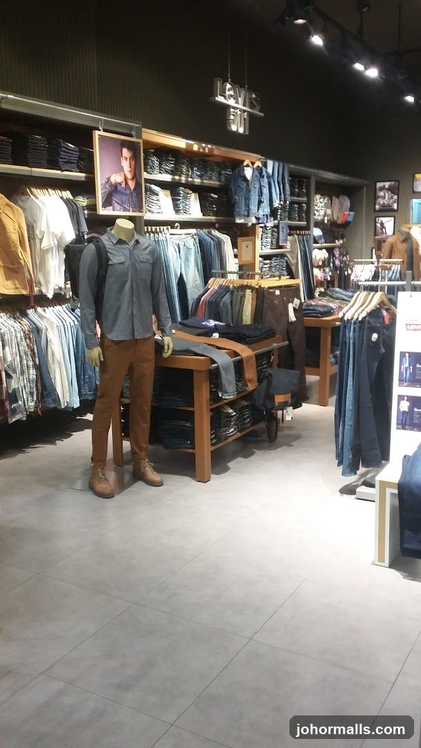Levi's Store Interior