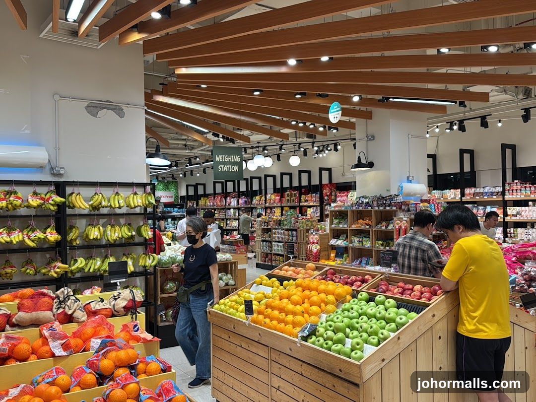 Grocery Store Produce Section