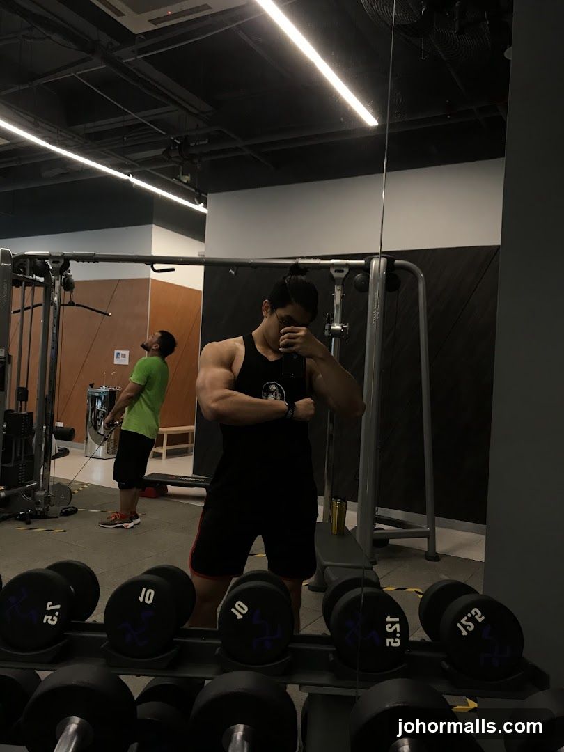 Gym selfie