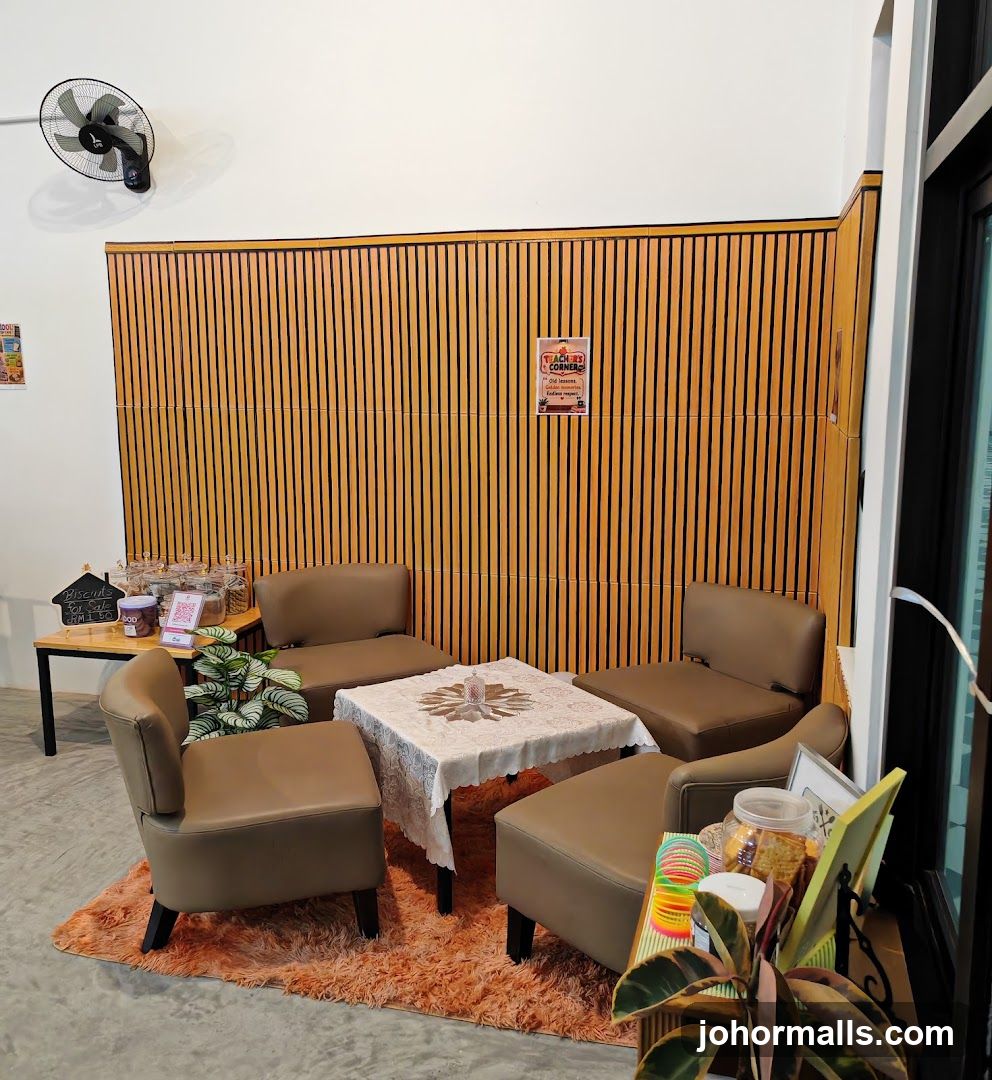 Cozy Seating Area