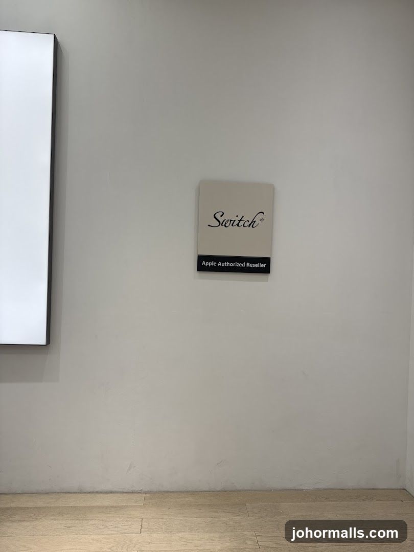 Switch Apple Authorized Reseller Sign