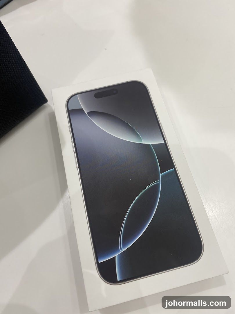 iPhone 14 Pro Box