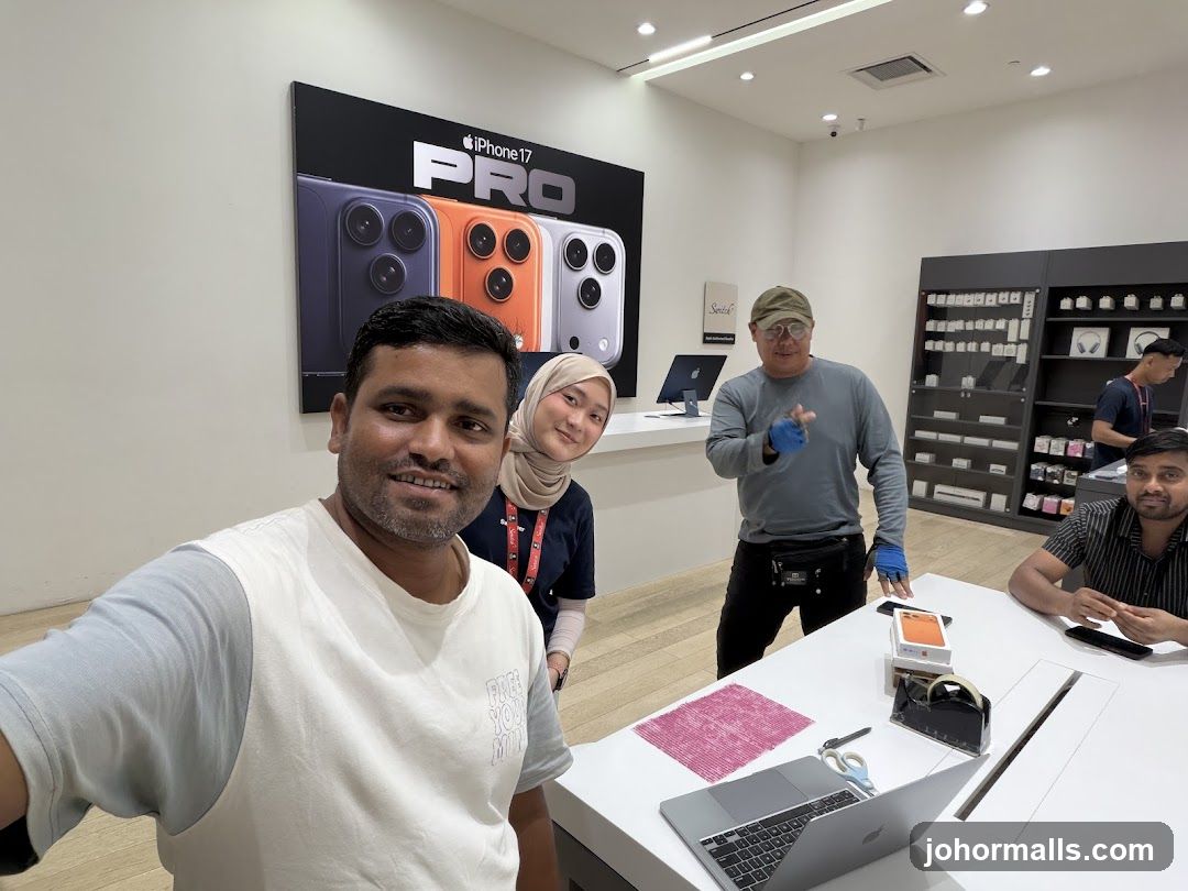 People in an electronics store