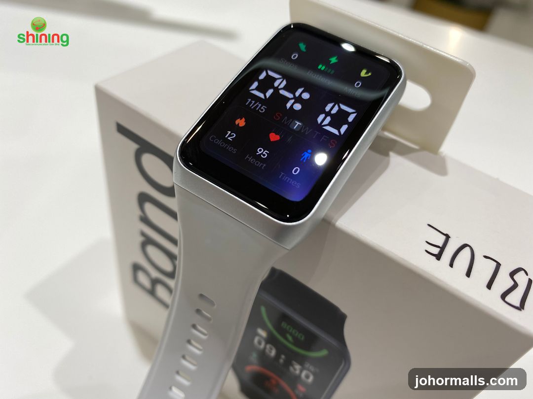 Smartwatch and Packaging