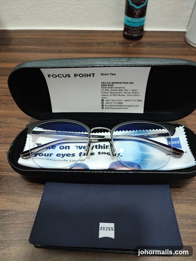 Eyeglasses and Case