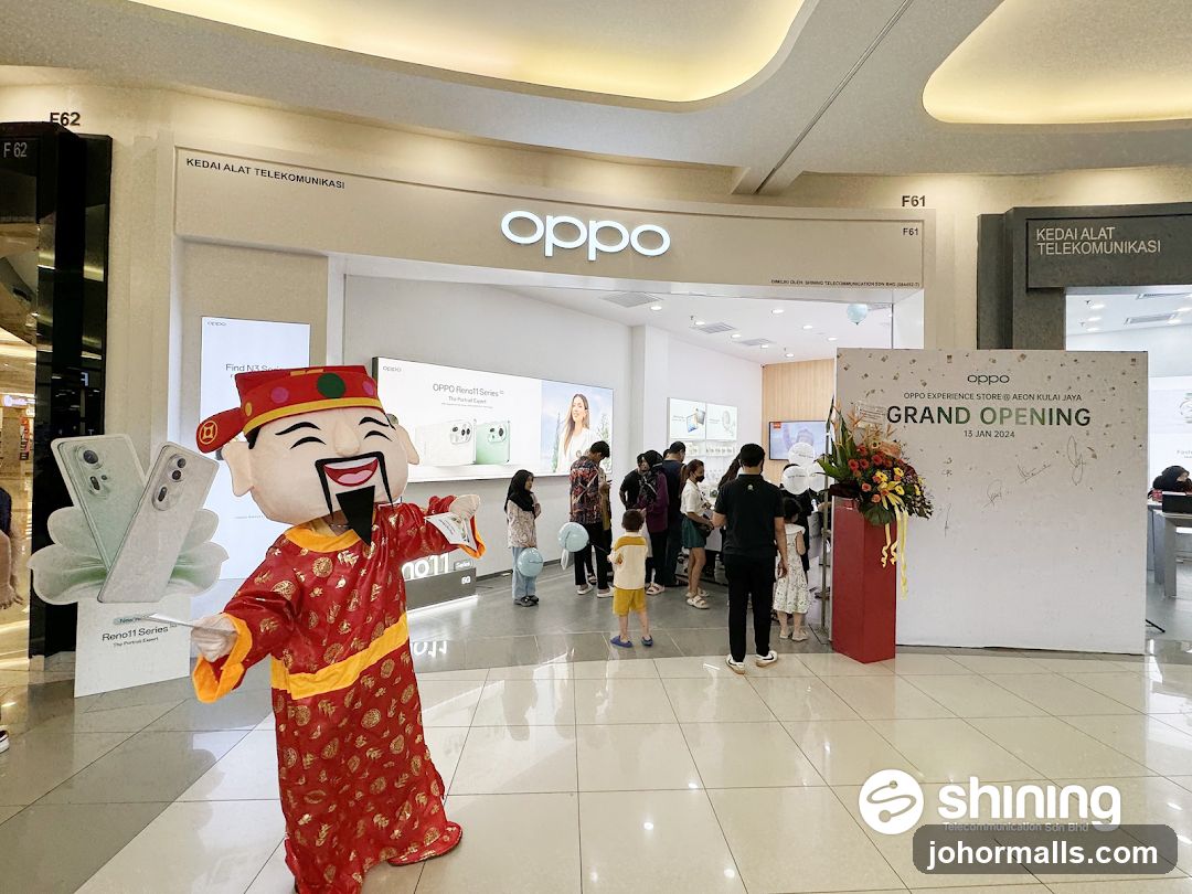 Oppo Grand Opening