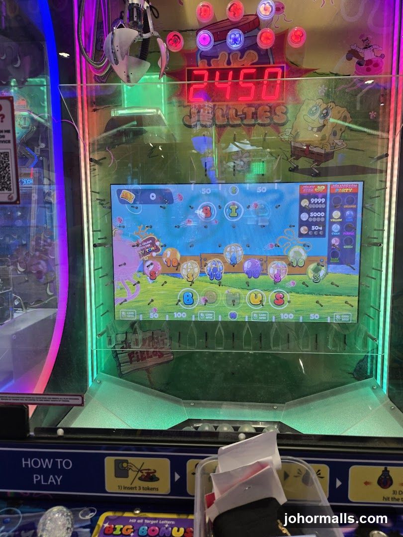 Jellyfish Claw Machine