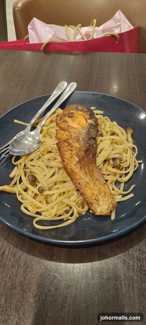 Salmon Pasta