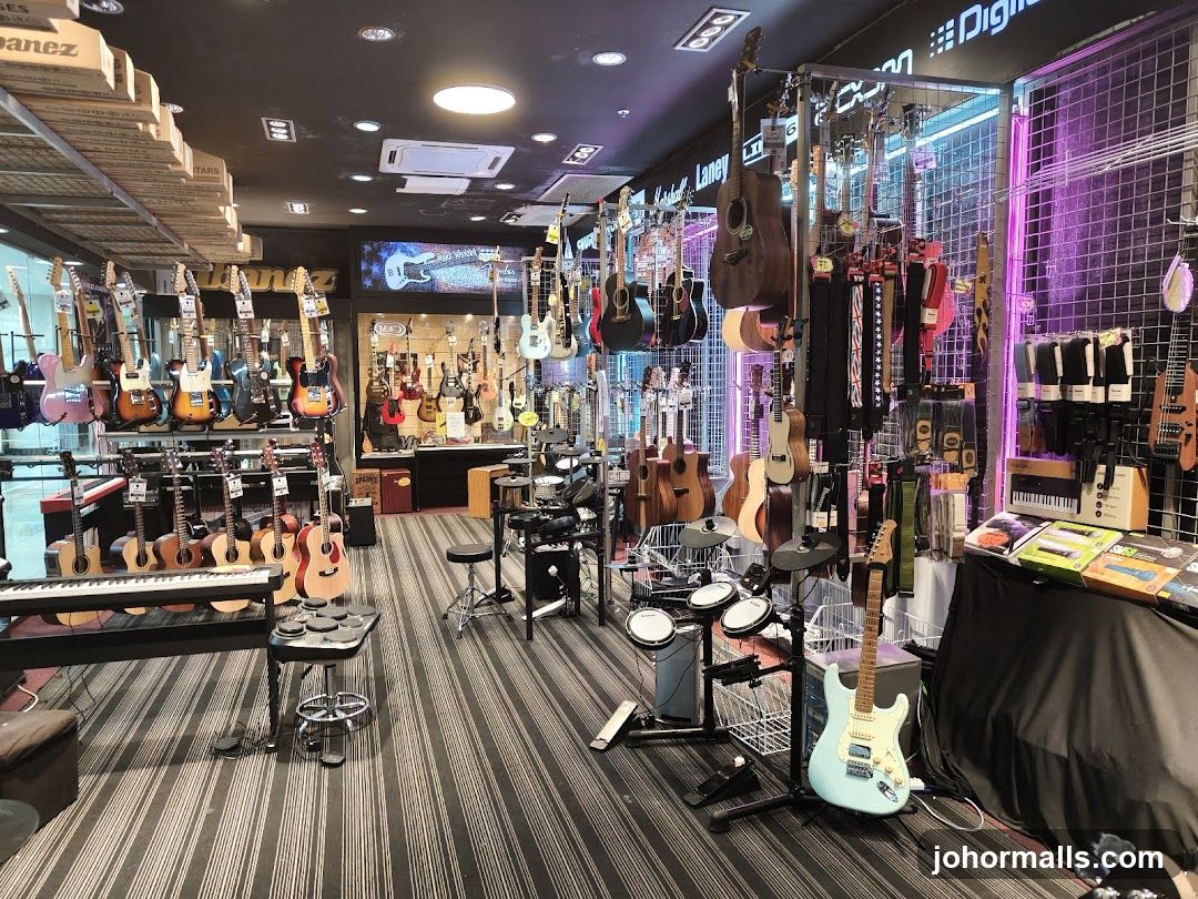 Guitars and Musical Instruments Store