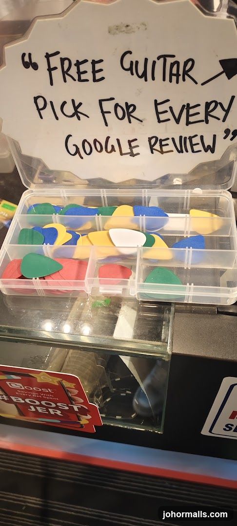 Free Guitar Pick Promotion