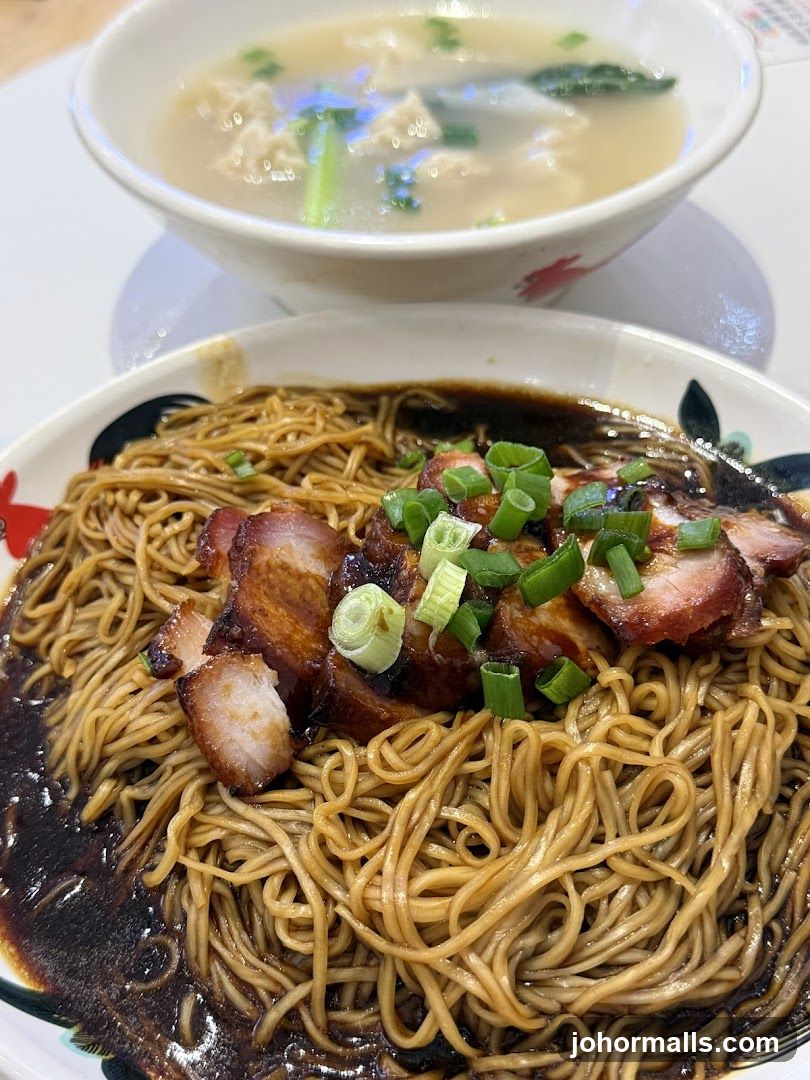 Noodles with Char Siu and Soup