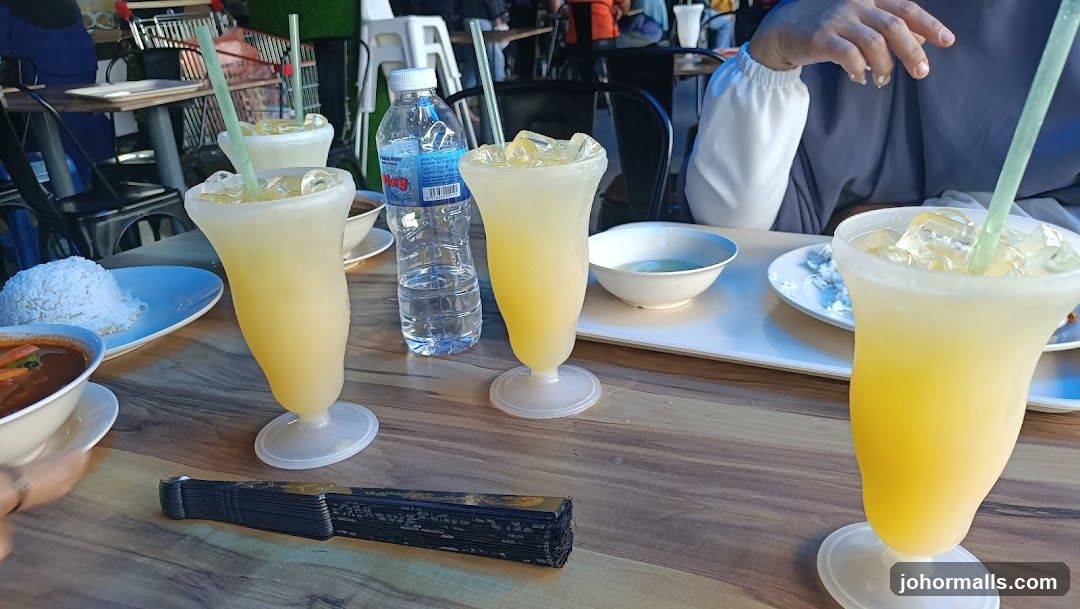 Table with drinks and food