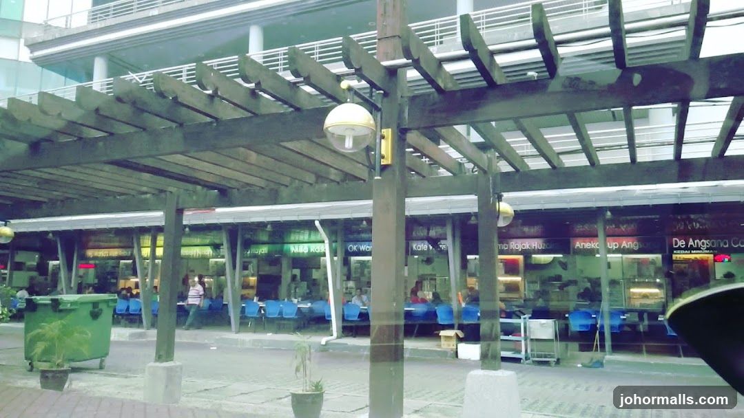 Outdoor Food Stalls