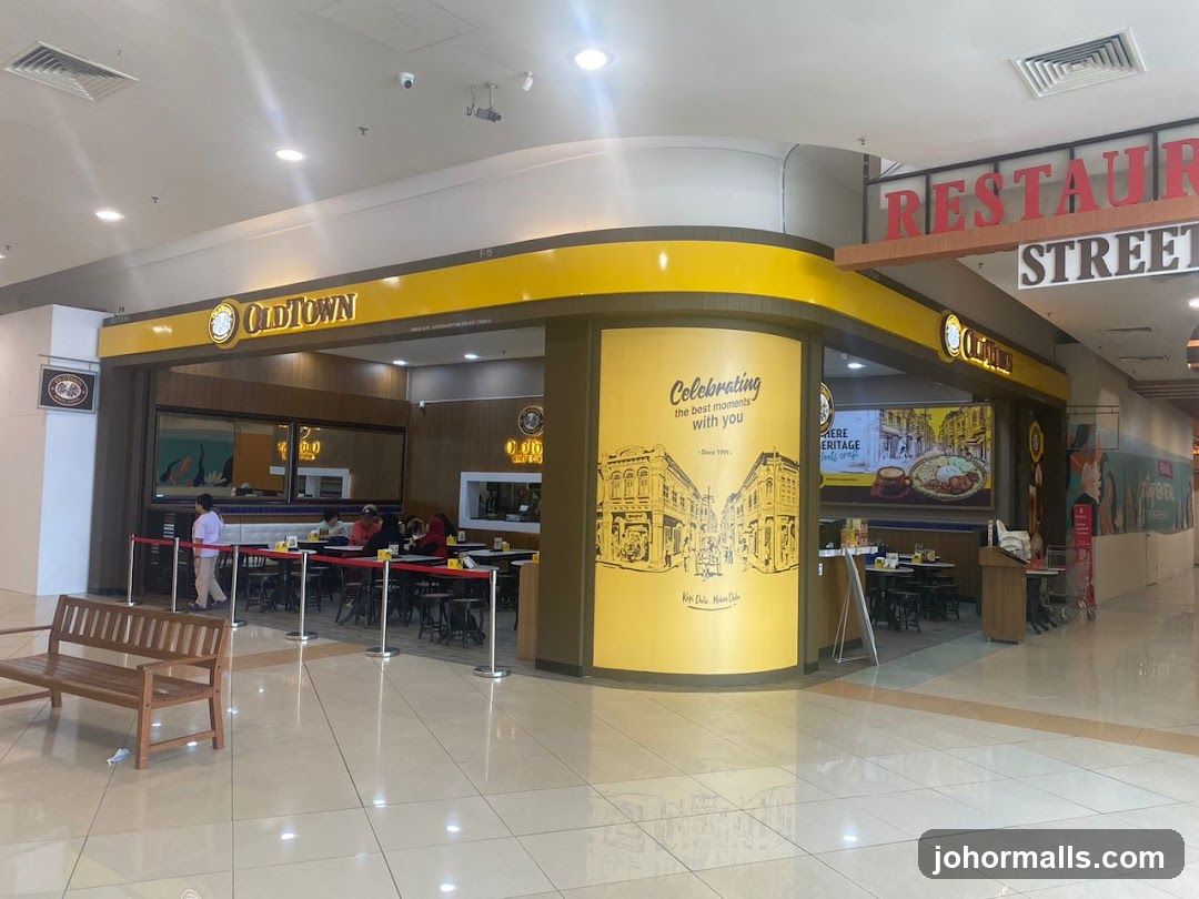 OLDTOWN White Coffee AEON Bukit Indah