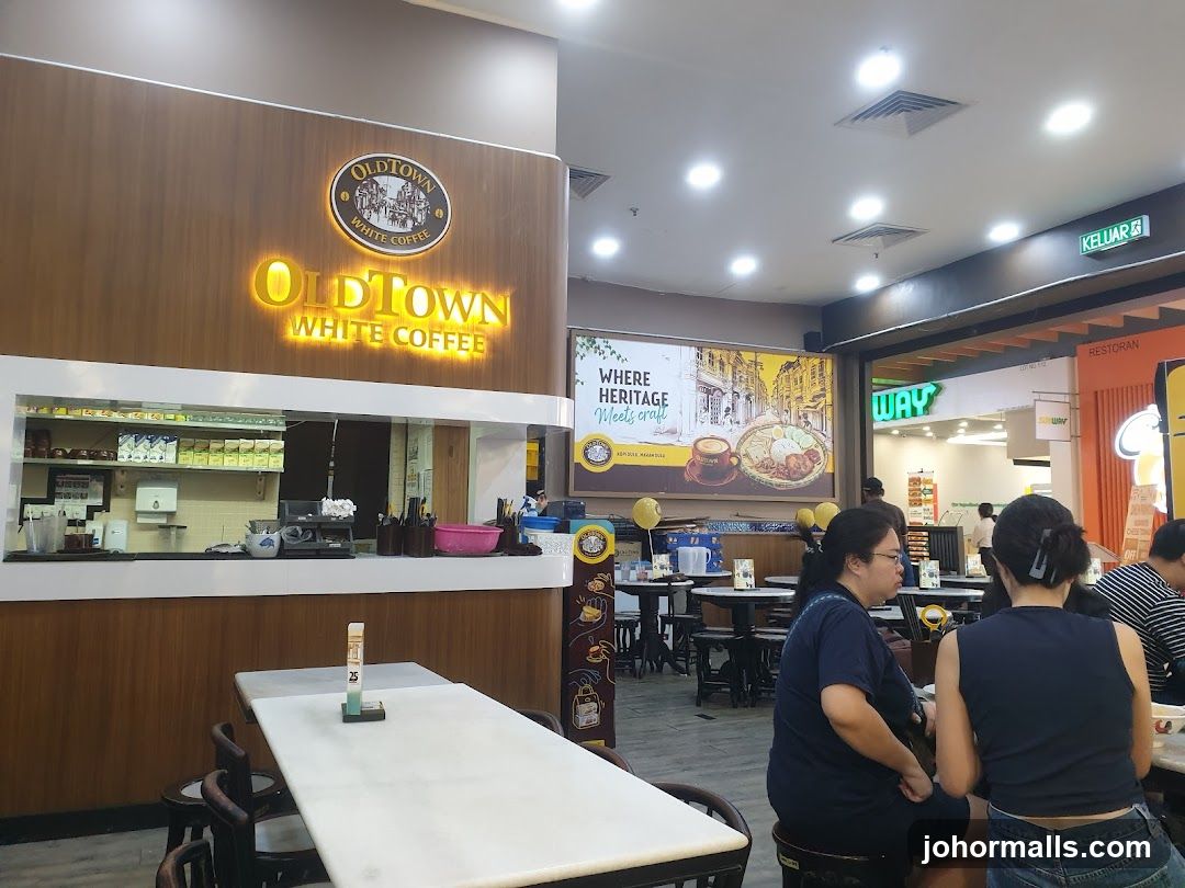 OldTown White Coffee Interior