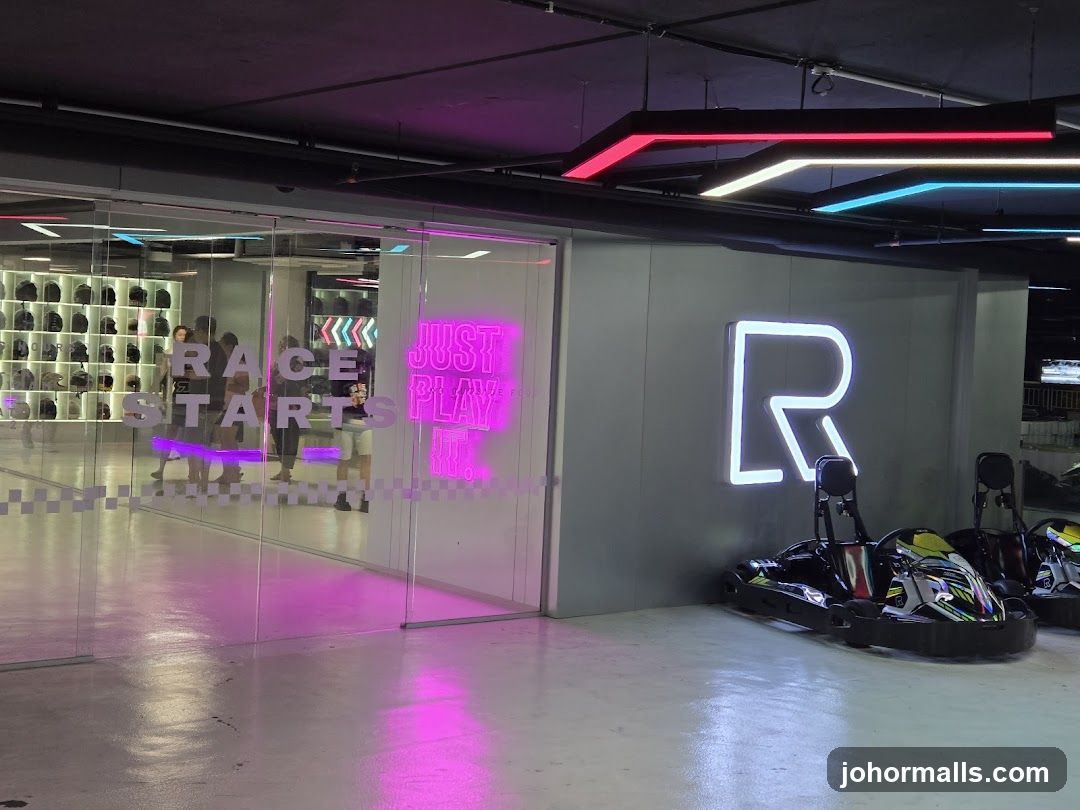Go-Karting Entrance